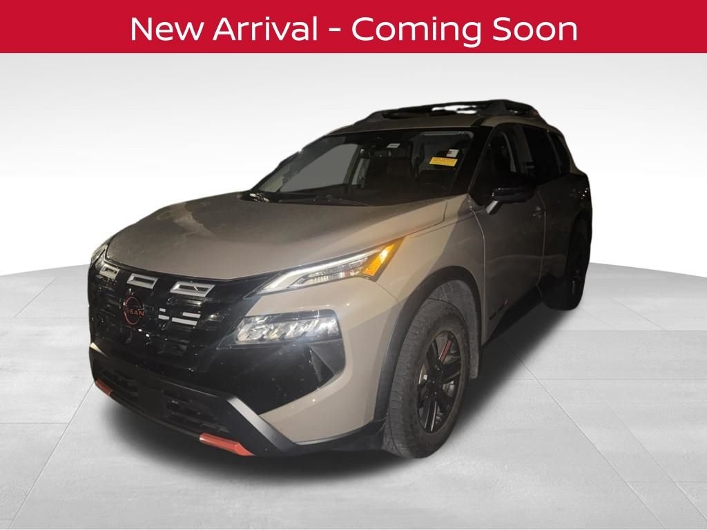 Used 2025 Beige Nissan Rock Creek image 1