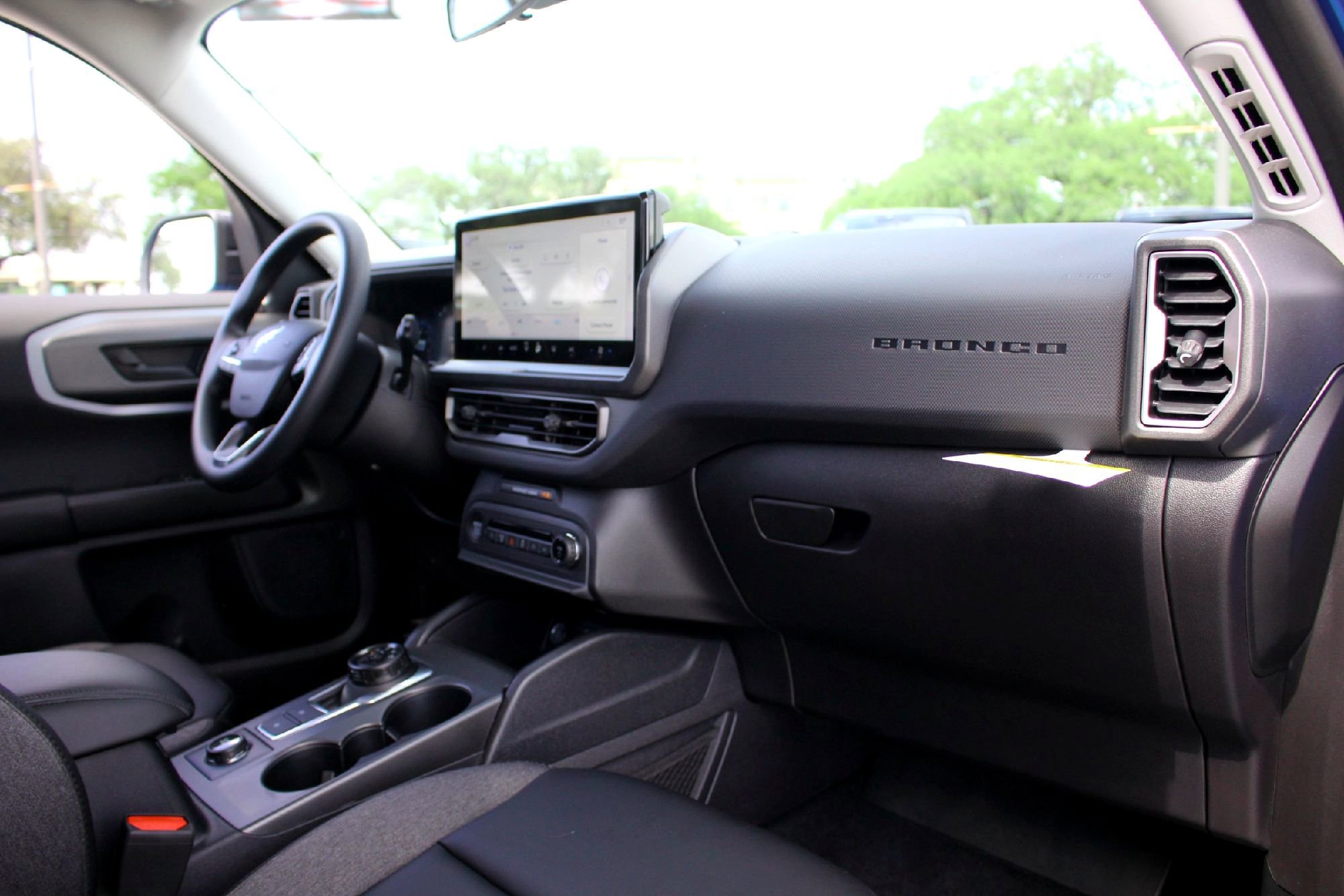 New 2025 Velocity Blue Metallic Ford Big Bend image 12