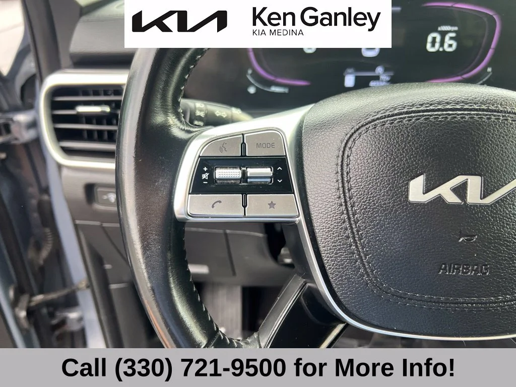 Used 2024 Silver Kia LX image 29