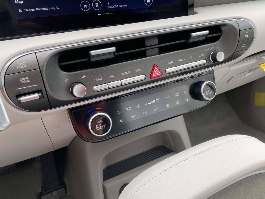 New 2026 White Hyundai Blue SEL Premium 8P image 19