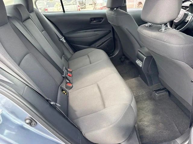 Used 2024  Toyota LE image 19
