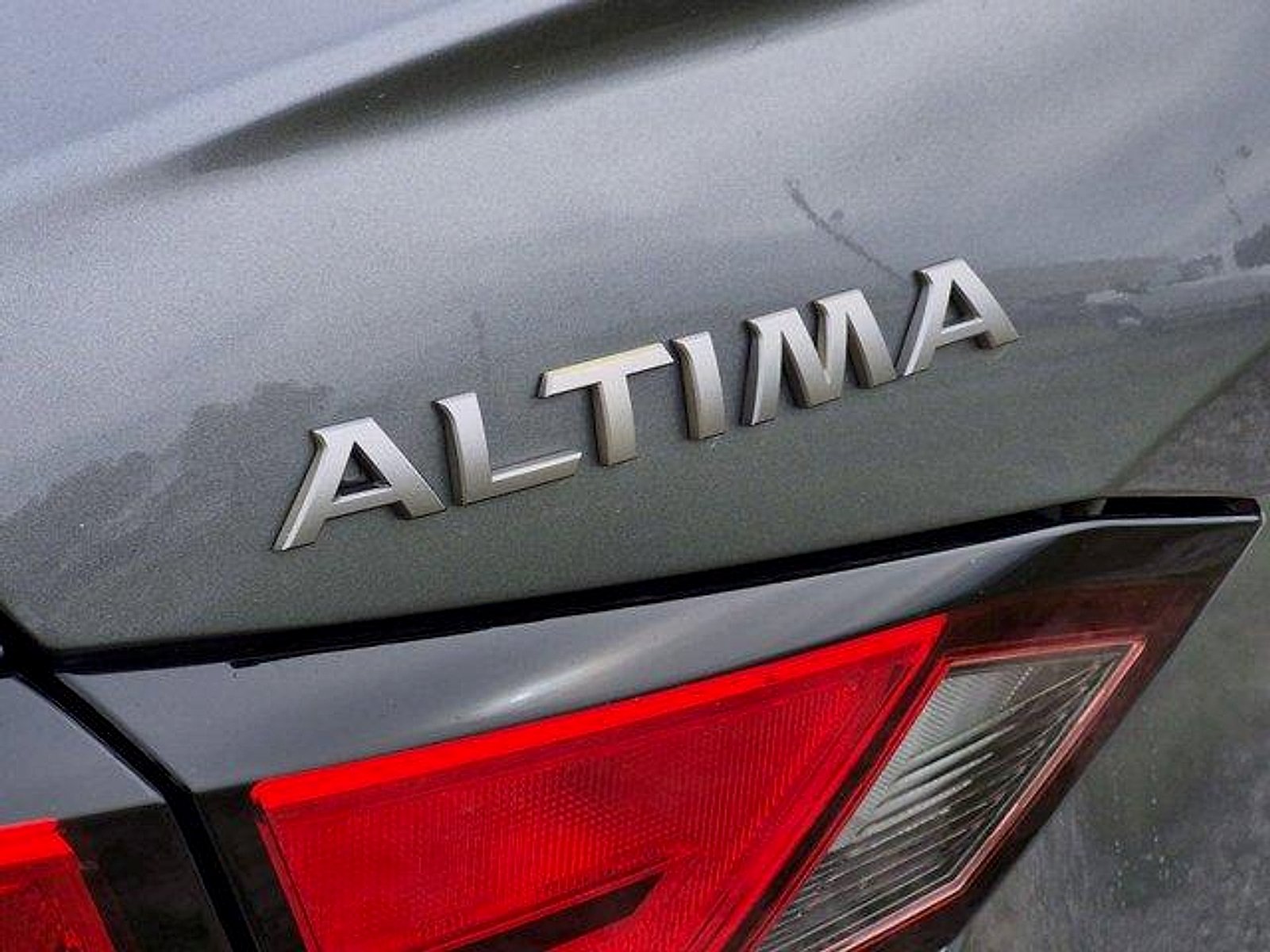 2024 Nissan Altima SV - Photo 30
