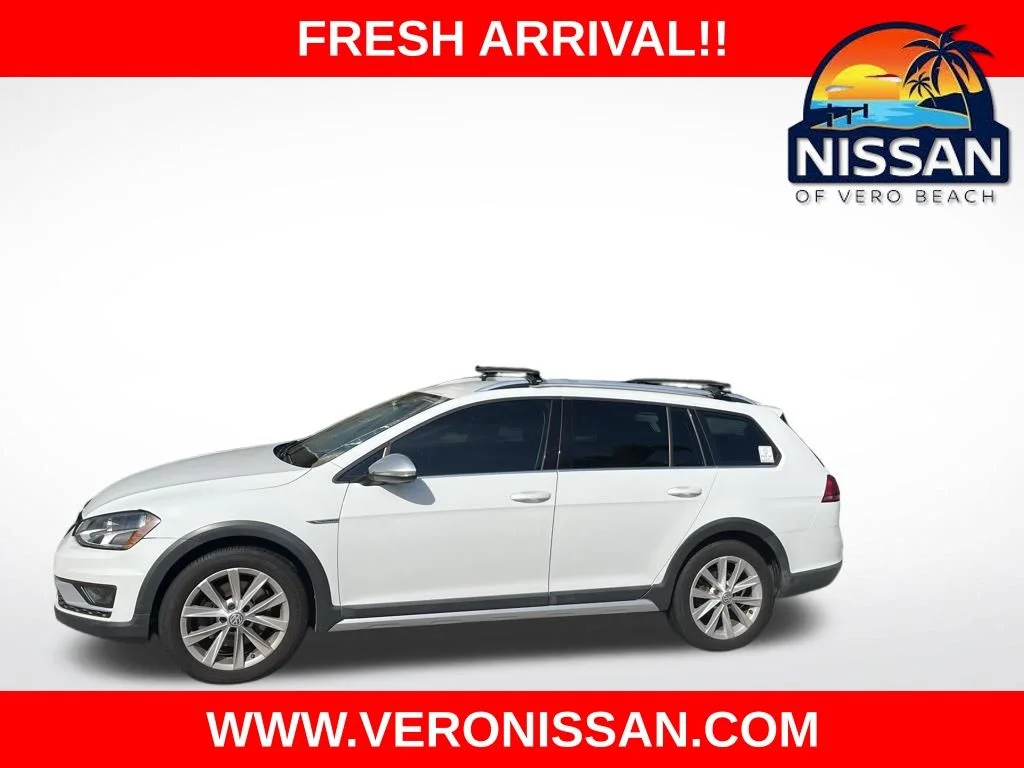 2017 Volkswagen Golf Alltrack TSI S 4Motion DSG's photo
