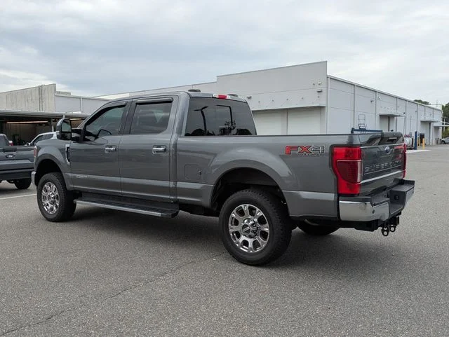 Used 2022 Gray Metallic Ford Lariat image 6
