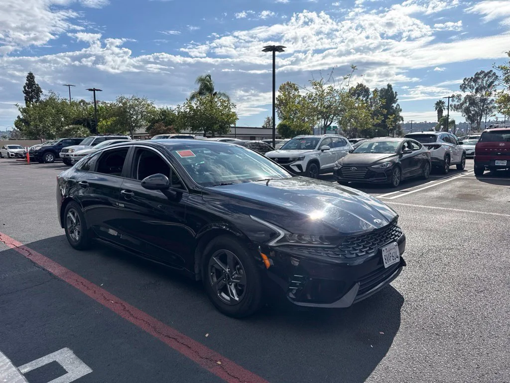 Used 2021 Black Kia LXS image 2