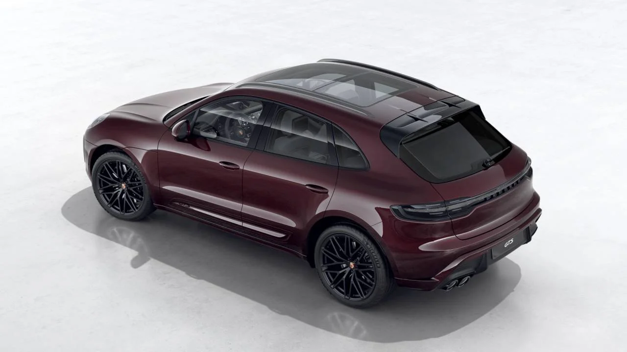 New 2026 Copper Ruby Metallic Porsche GTS image 4