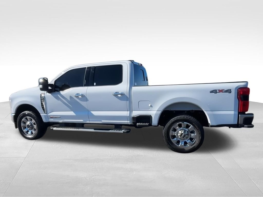Used 2024 White Ford Lariat image 6