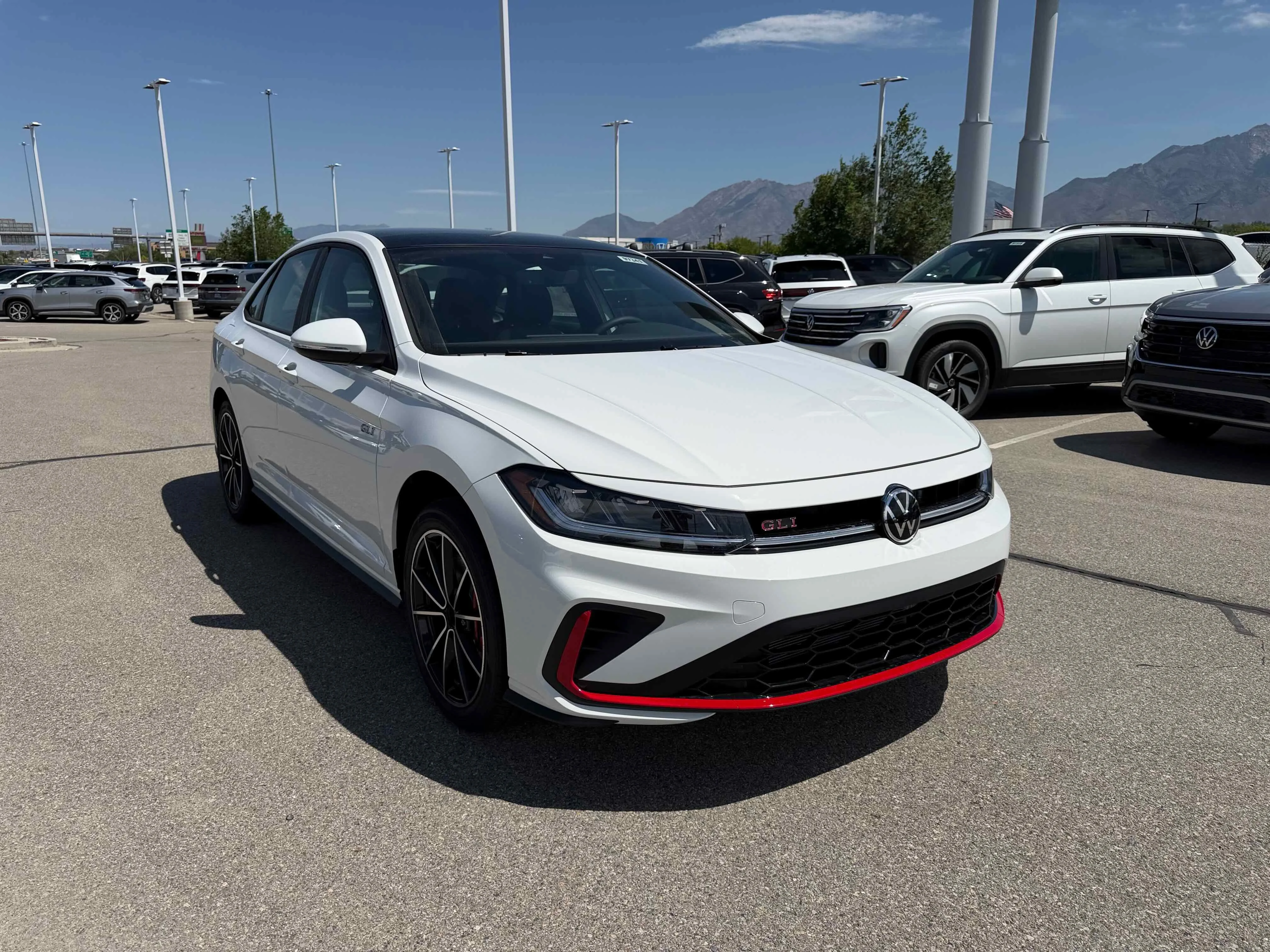 New 2026 Pure White Volkswagen Autobahn image 9
