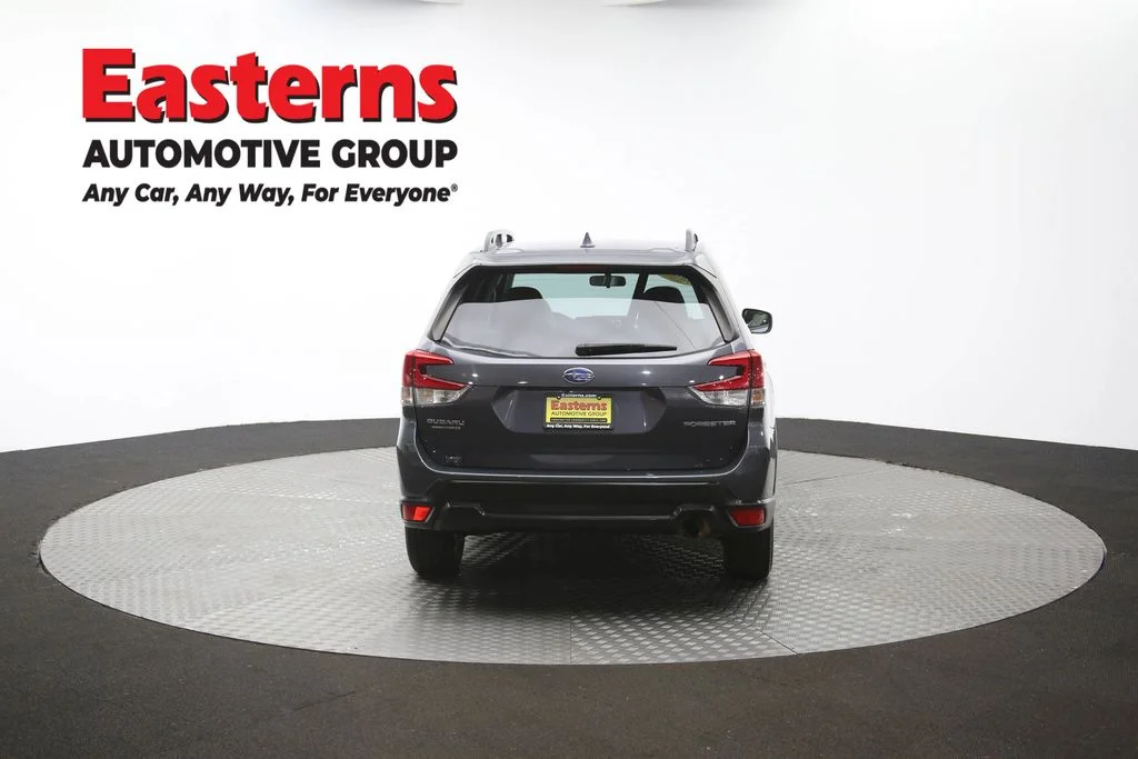 Used 2023 Gray Subaru Premium image 41