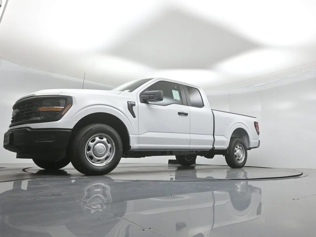 New 2026 White Ford XL image 36