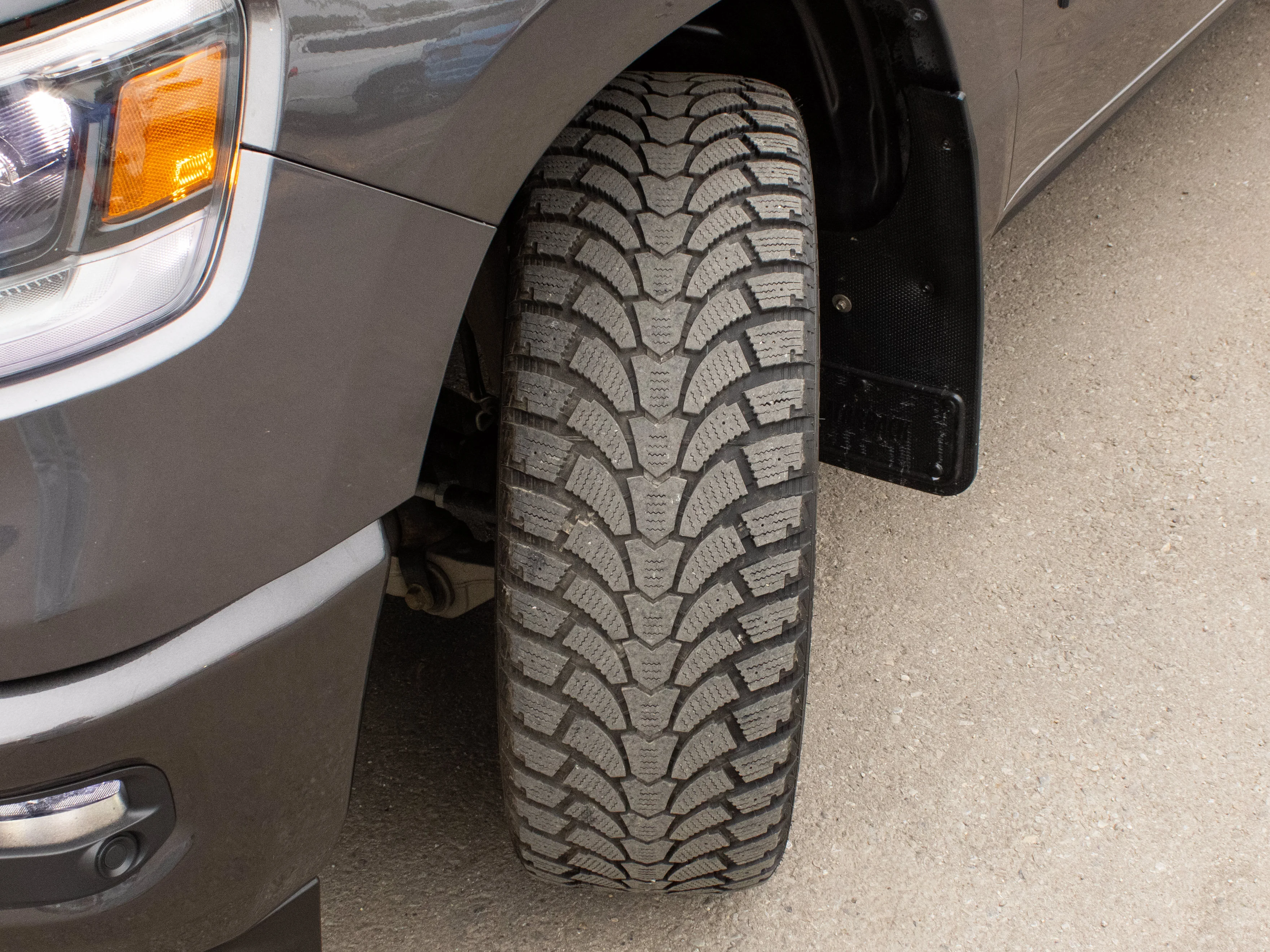 Used 2022 Grey RAM Sport* | Crew Cab | Night Edition | G/T Package | Mopar Cold Air Intake | 5.7L HEMI V8 | image 14
