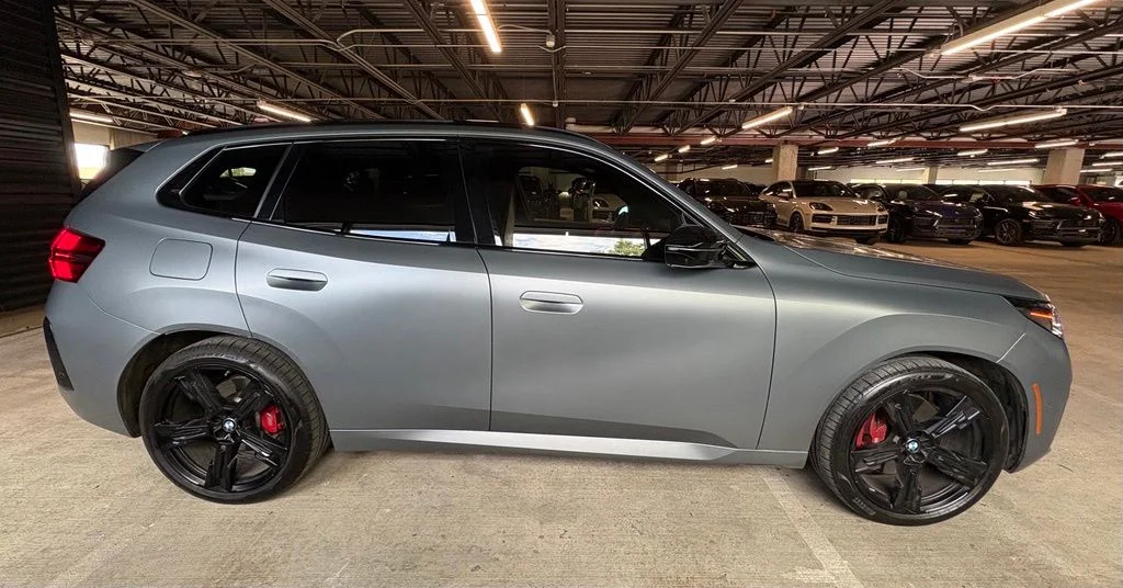 Used 2025 Gray Metallic BMW M50 xDrive image 9