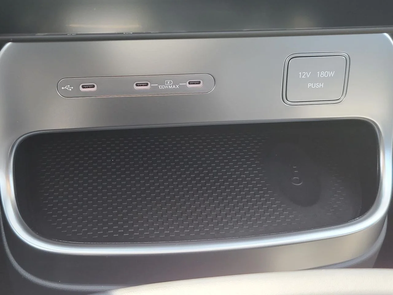 2026 Hyundai IONIQ 9 SE - Photo 22