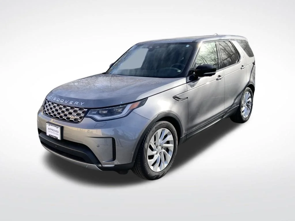 2025 Land Rover Discovery P300 S's photo