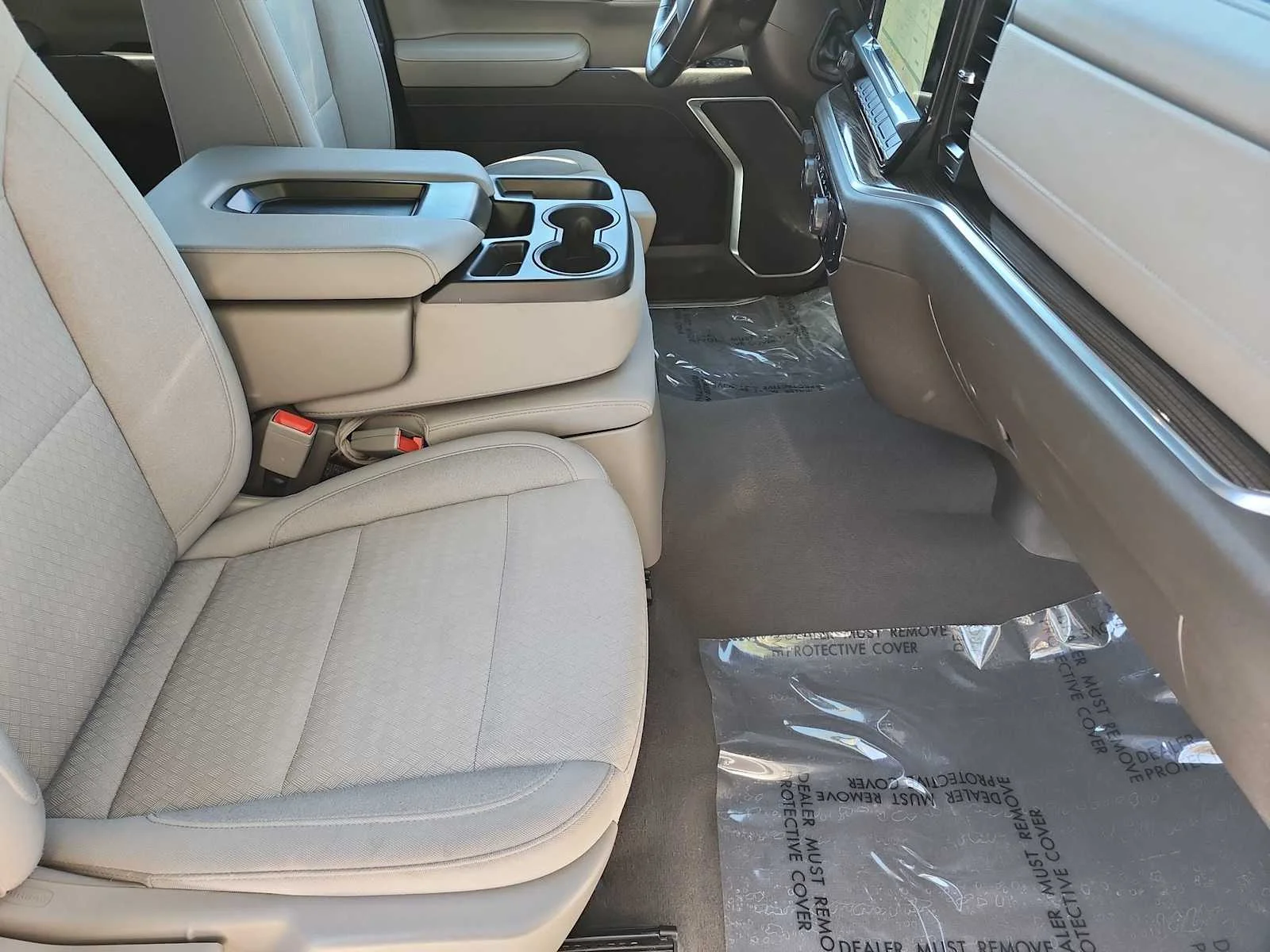 Used 2025 Summit White Chevrolet LT image 24