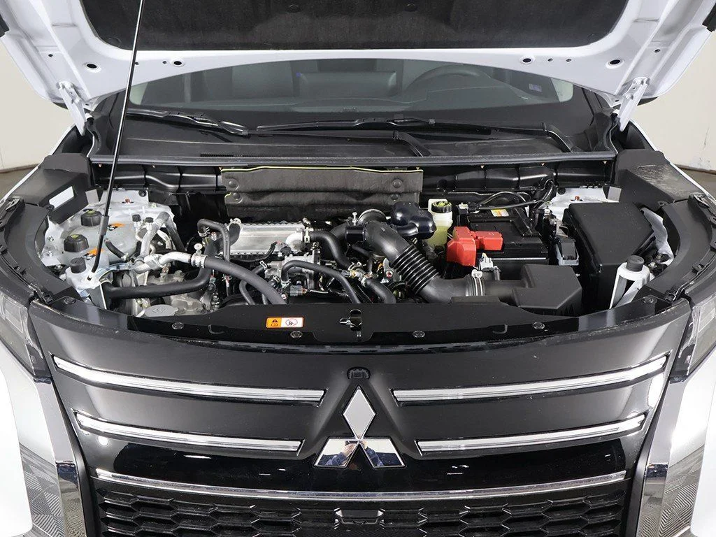 2026 Mitsubishi Outlander ES - Photo 18