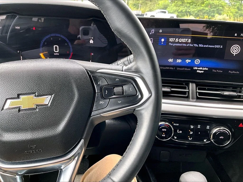 Used 2024 Gray Chevrolet LT image 14