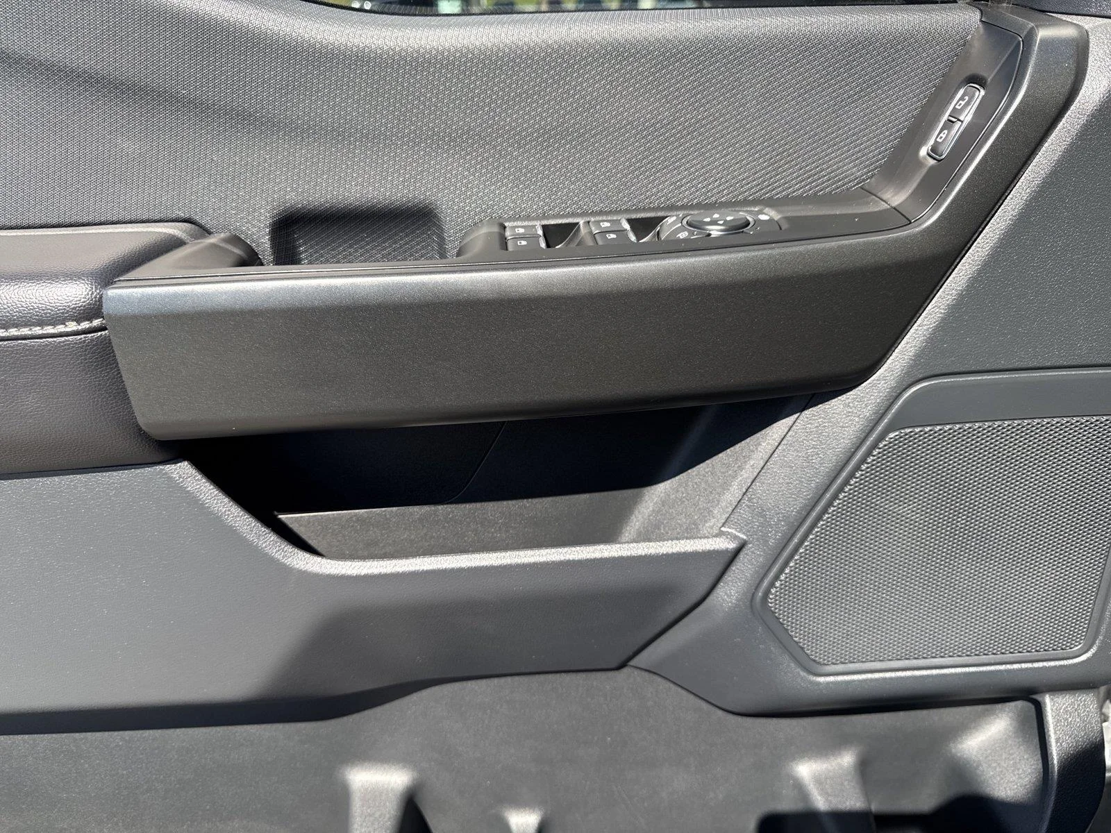 Used 2025 Iconic Silver Ford STX image 8