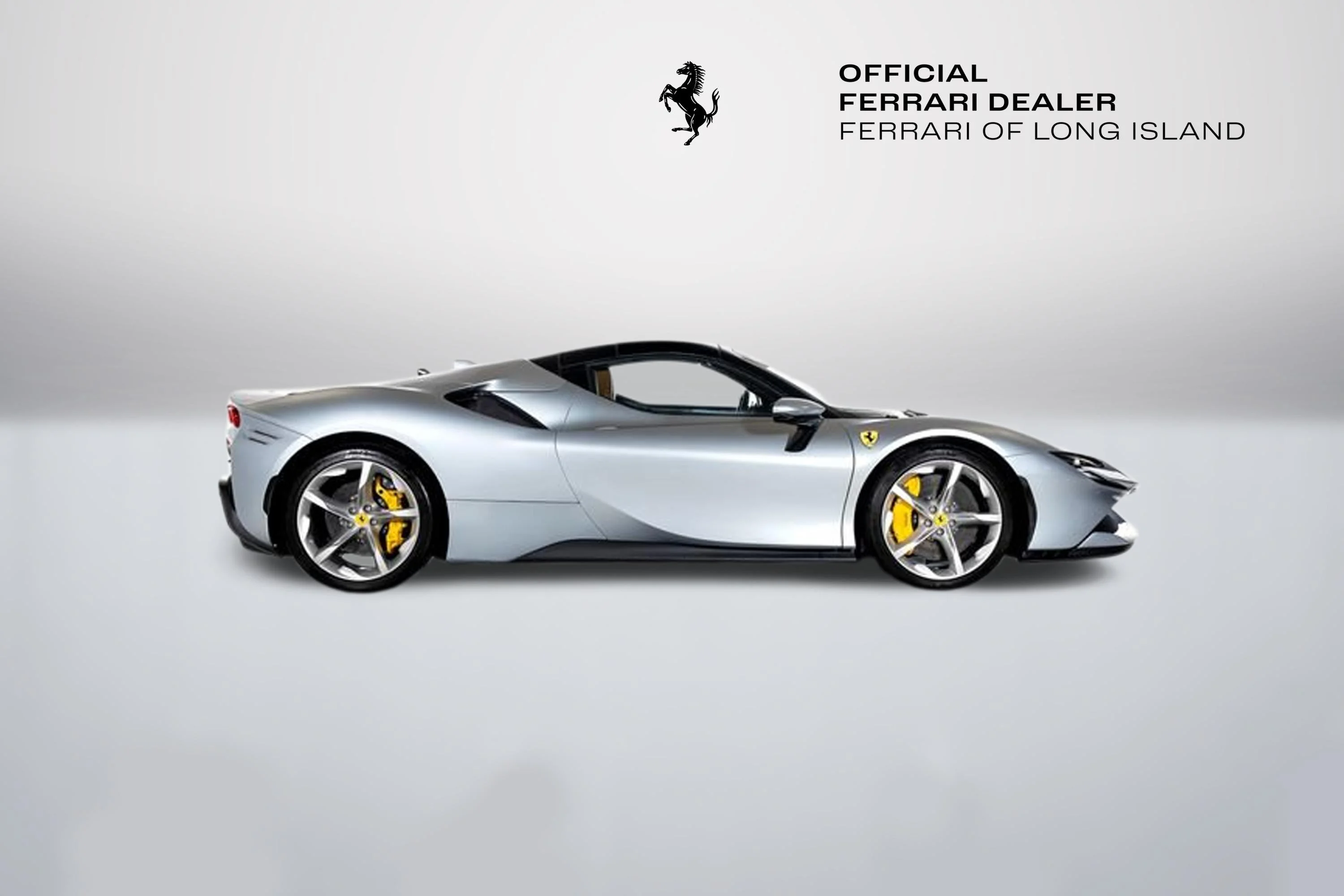 Used 2024 Grigio Alloy Ferrari  image 12