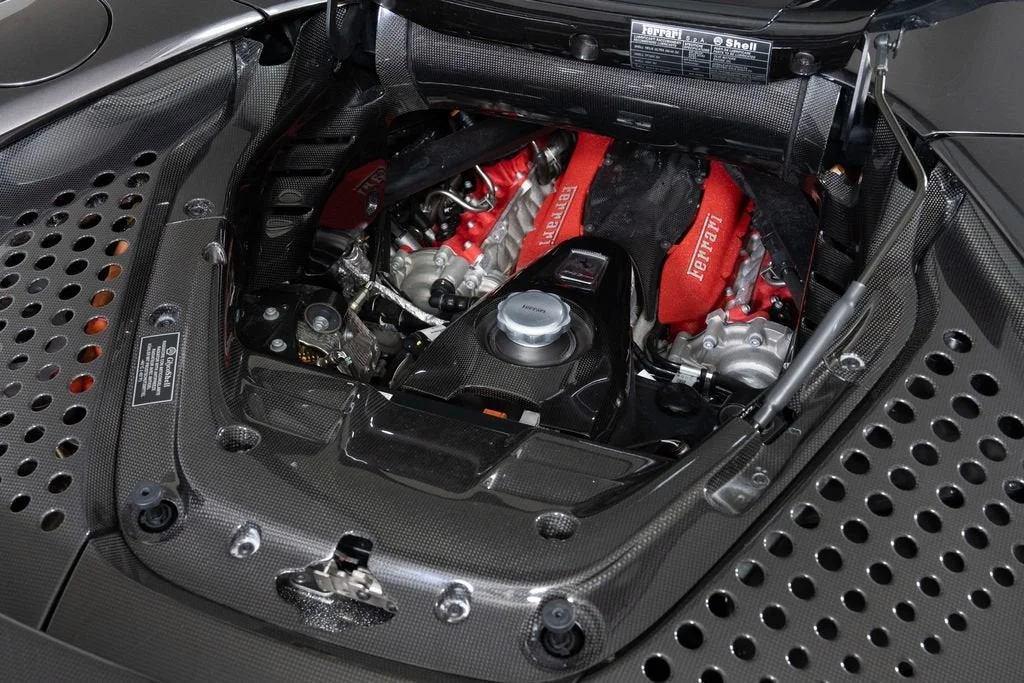 Used 2022 Extra Sample Ferrari Base image 18