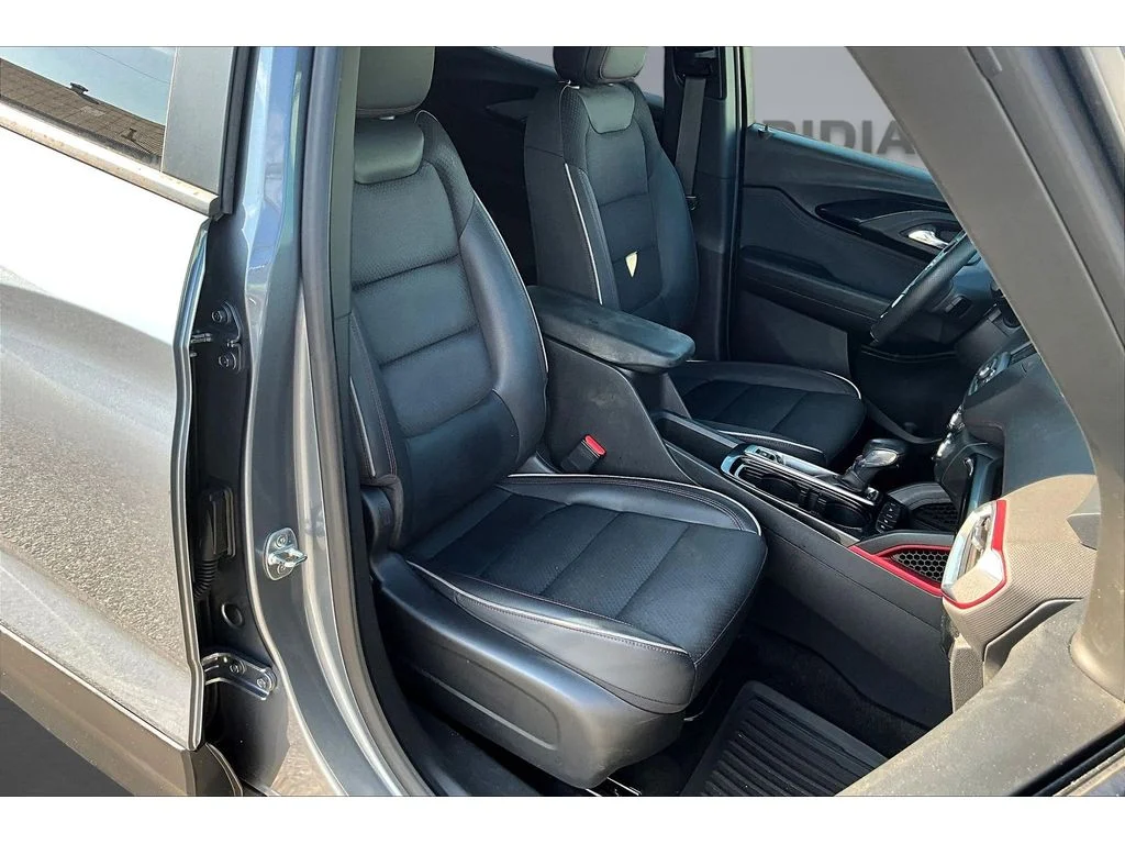 Used 2021 SATIN STEEL METALLIC Chevrolet RS image 6