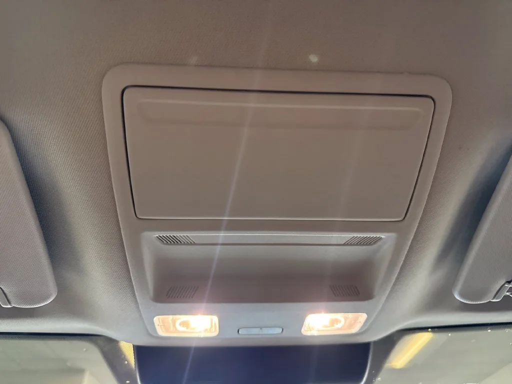Used 2022 Silver Ford Lariat image 16