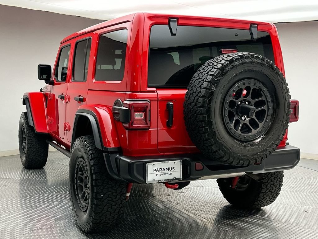 Used 2023 Red Clearcoat Jeep Rubicon image 11