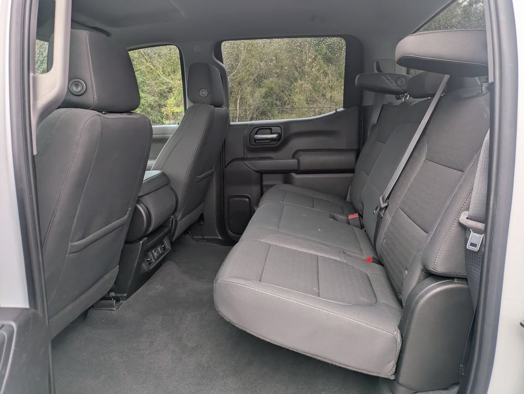 Used 2021 SUMMIT WHITE Chevrolet LT image 24