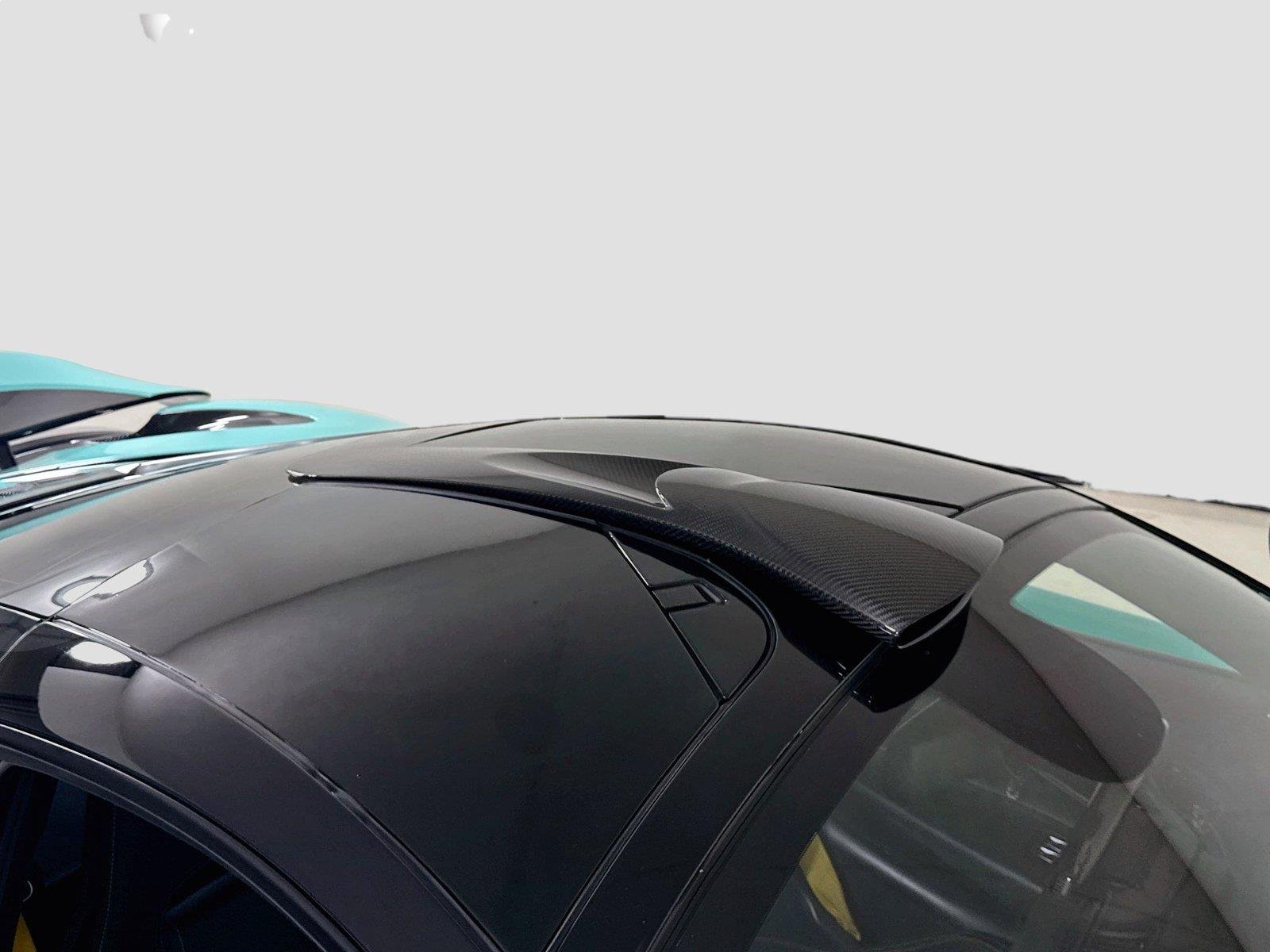 Used 2021 MSO Paris Blue / Miami Blue Wrap McLaren Performance | Full Ryft Body Kit | Carbon Steering Wheel | Exhaust | Custom Wheels image 35