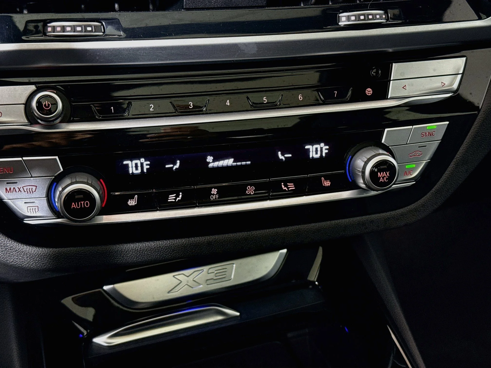 Used 2020 Dark Graphite Metallic BMW xDrive30i image 18