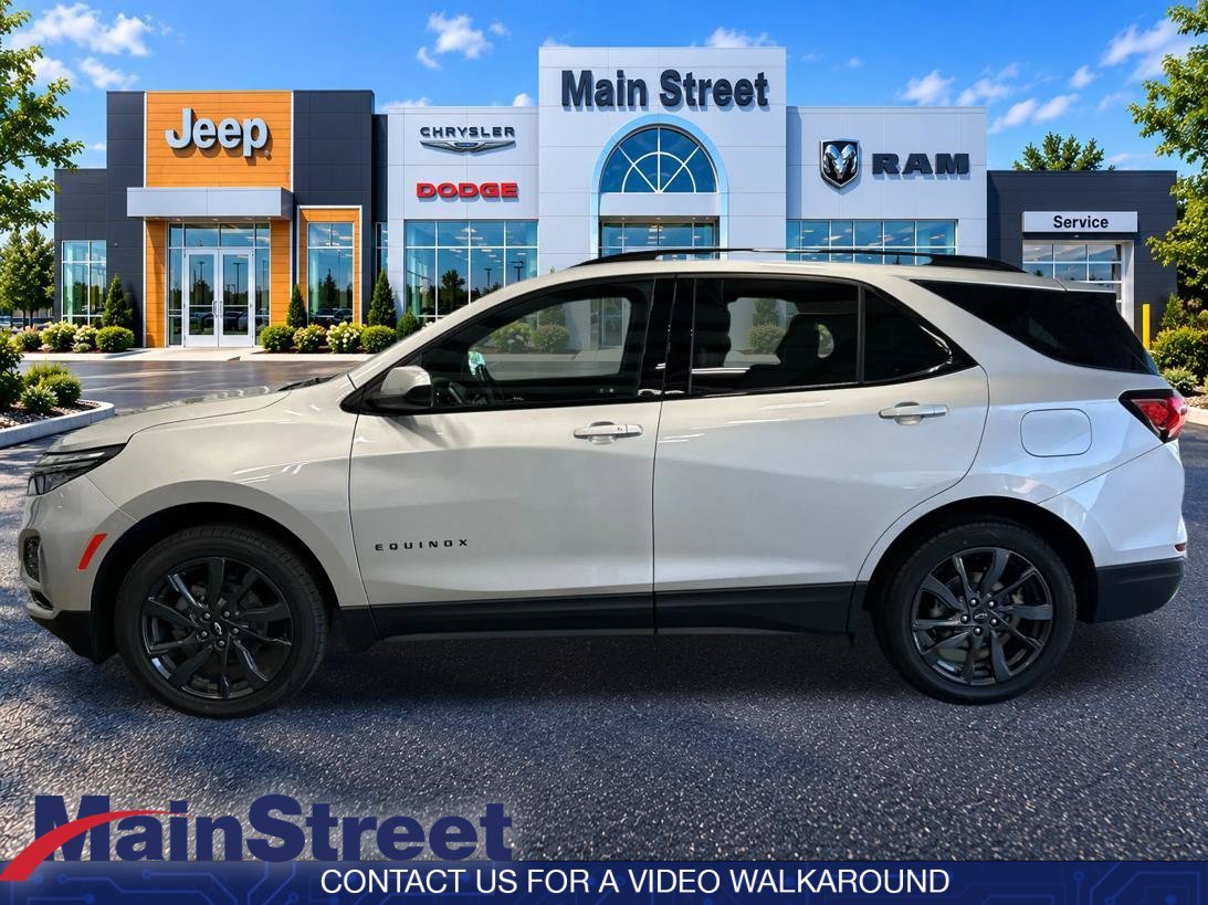 Used 2022 Chevrolet Equinox RS with VIN 3GNAXWEV5NS106622 for sale in Kansas City