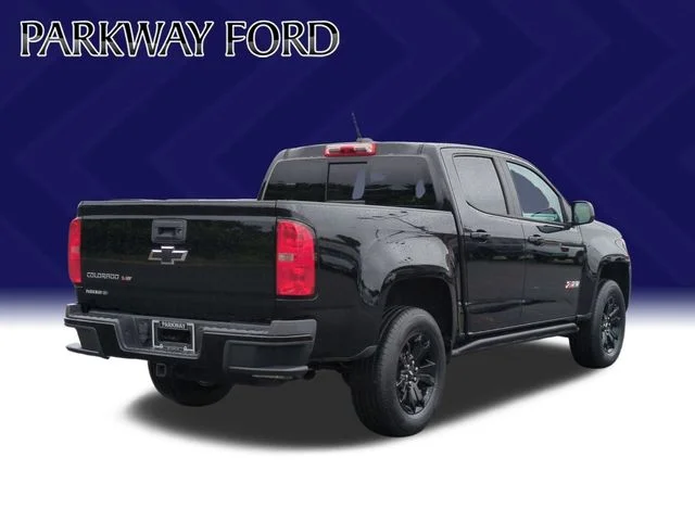 Used 2018 Black Chevrolet Z71 image 5