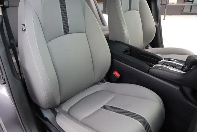 Used 2019 Modern Steel Metallic Honda LX image 25