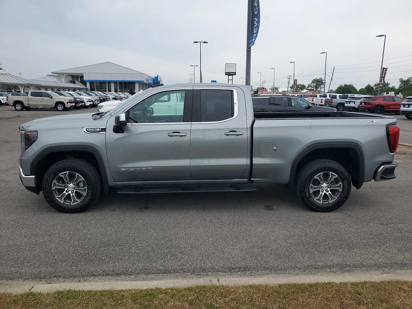 New 2026 Sterling Metallic GMC SLE image 2