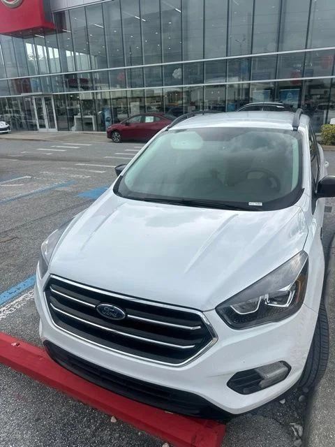Used 2018 White Ford SEL image 2