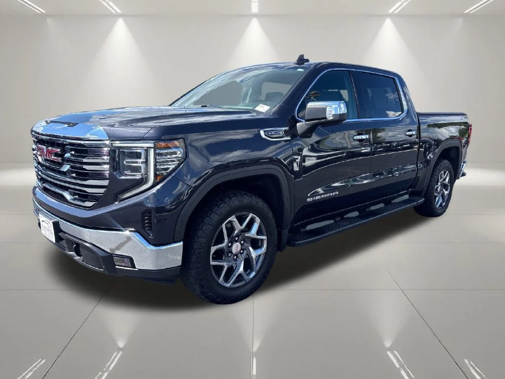 Certified Used 2022 TITANIUM RUSH METALLIC GMC SLT image 4