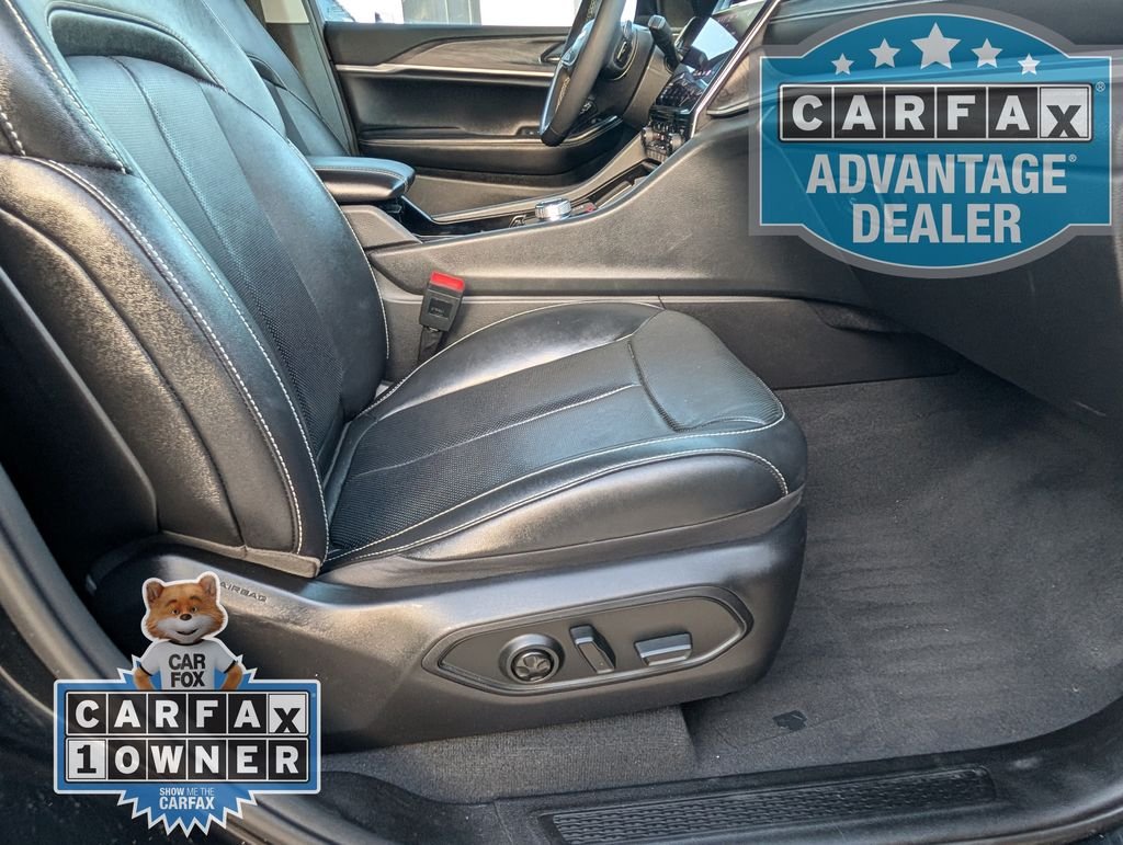 Used 2023 Black Jeep Limited 4x4 image 26