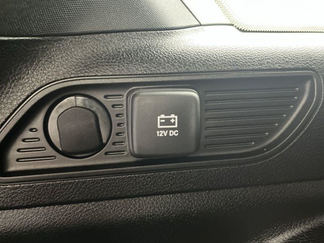 Used 2026 Diamond Black Crystal Pearlcoat Jeep Limited Reserve image 33