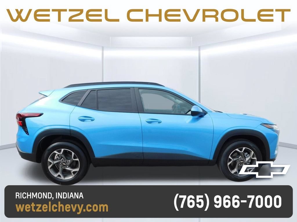 2026 Chevrolet Trax LT - Photo 2
