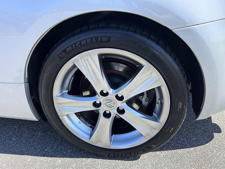 Used 2012 Mercury Metallic Lexus 250 C image 10