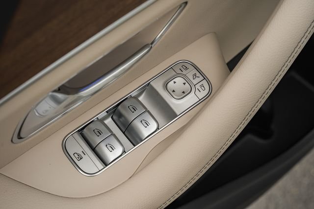 New 2026 Polar White Mercedes-Benz GLE 350 image 37