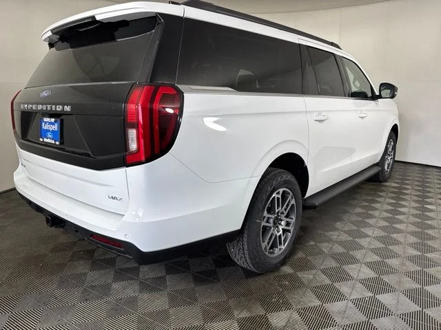 New 2026 Oxford White Ford Active image 3