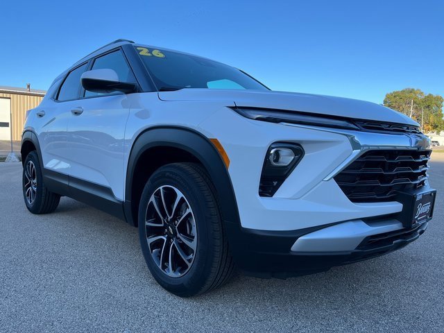 2026 Chevrolet Trailblazer LT photo 3