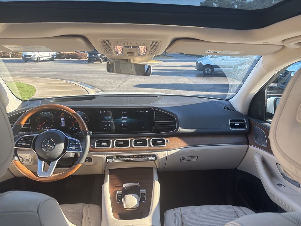 Used 2020 White Mercedes-Benz GLE 350 image 48