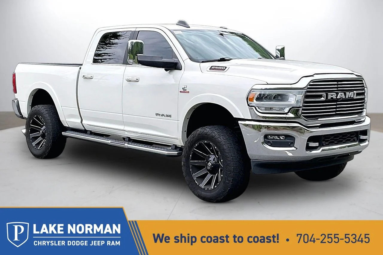 Used 2021 White Ram Laramie image 1