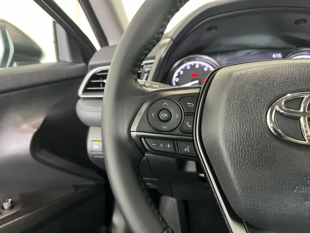 Used 2023 Gray Toyota SE image 6