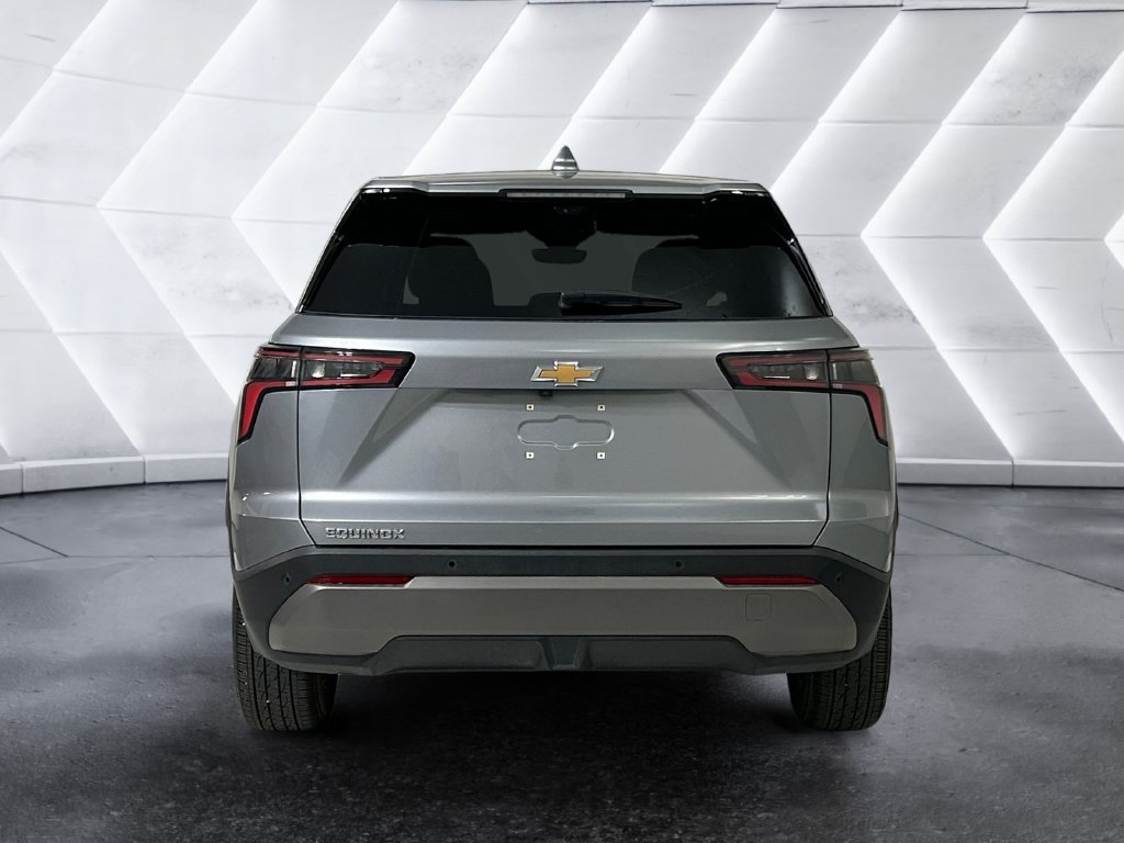 Used 2025 Gray Chevrolet LT image 5