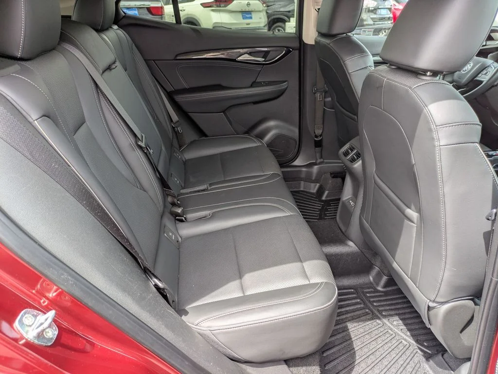 Used 2023 Red Buick Essence image 20