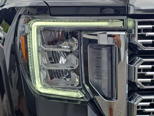 Certified Used 2022 Ebony Twilight Metallic GMC Denali image 10