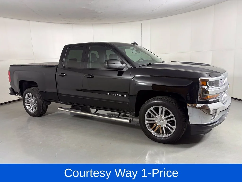Used 2016 BLACK Chevrolet LT image 12